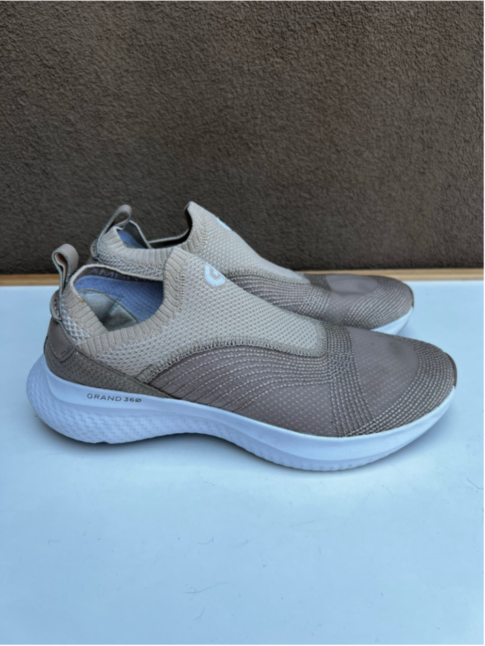 Cole Haan ZeroGrand Motion 360 Sneakers Size 9 Beige Tan Slip On Stretch Comfort
